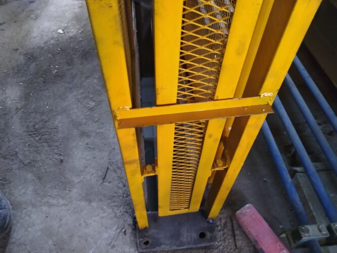 Fabricated Fencing, Metal Mesh Fencing, Wire Mesh Fencing, Safety Fencing